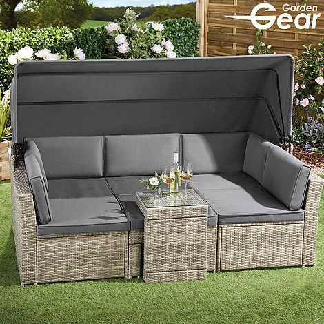 Garden Gear California Rattan Daybed With Canopy 4 Garden Gear California Rattan Daybed With Canopy - Image 2